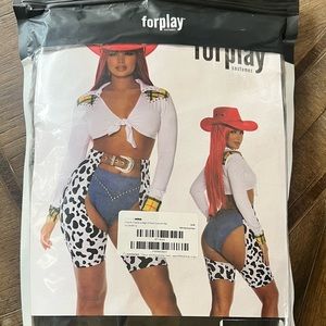 Halloween costume brand new S/M